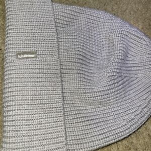 Lululemon winter hat